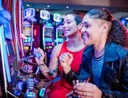 Wolf Gold free-spin bonus trigger on pusat4d login